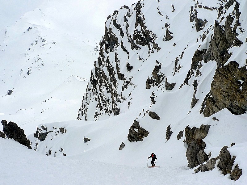 #17 Couloir Est de la Brèche Sud : tendu et irrégulier, mais pas trop raide... Couloir Est de la Brèche Sud : tendu et irrégulier, mais pas trop raide...