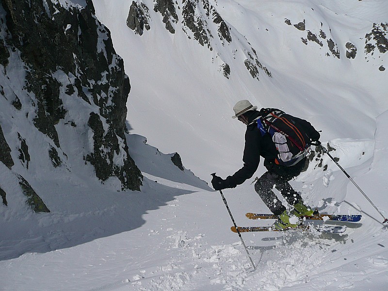 #8 départ couloir W brèche : petite incursion dans la combe madame avec un AR sous la brèche de l départ couloir W brèche : petite incursion dans la combe madame avec un AR sous la brèche de l'Argentière