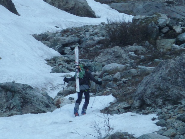#3 Portage : Portage au dessus de la Romanche (photo un peu floue comme mon esprit a ce moment) Portage : Portage au dessus de la Romanche (photo un peu floue comme mon esprit a ce moment)