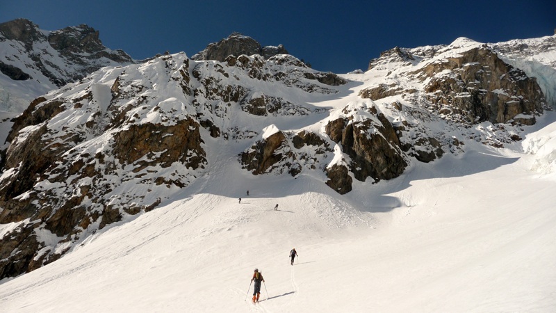 #11 Suite en crampons Suite en crampons