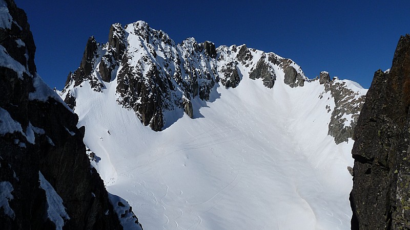 #10 Brêche Reynier : vue sur la Brêche du Chien, et l Brêche Reynier : vue sur la Brêche du Chien, et l'Aiguille d'Olle