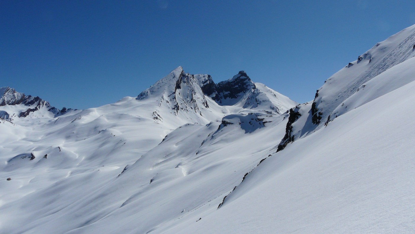 #6 Le pain de sucre : depuis la remontée à Caramantran Le pain de sucre : depuis la remontée à Caramantran
