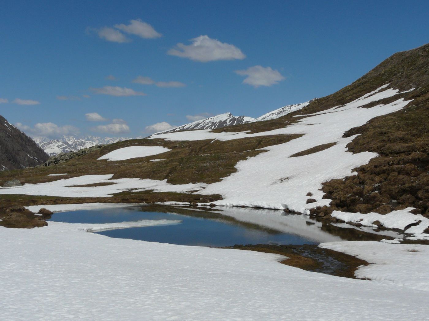 #9 Petit lac : du lacet de la route Petit lac : du lacet de la route