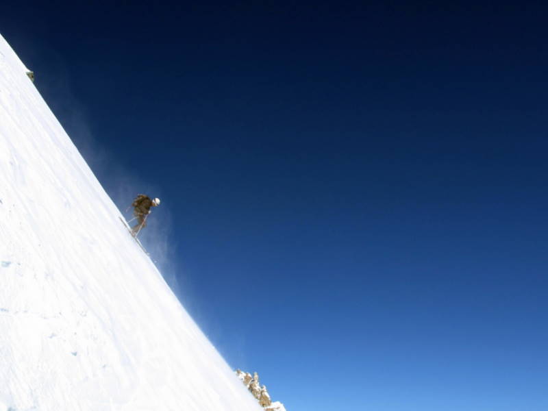 #6 1ers virages sous le sommet : Après plusieurs passages sur ce sommet je révais de skier cette pente 1ers virages sous le sommet : Après plusieurs passages sur ce sommet je révais de skier cette pente