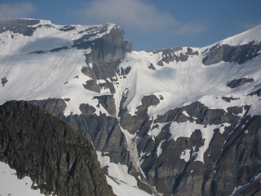 #3 Finive : Couloir du Grenairon (le vrai), encore plus triste... Finive : Couloir du Grenairon (le vrai), encore plus triste...