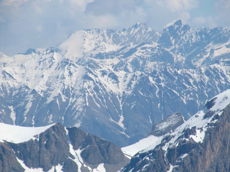#16 Vue Chambeyron : Vue vers les aiguilles et le brec du Chambeyron Vue Chambeyron : Vue vers les aiguilles et le brec du Chambeyron