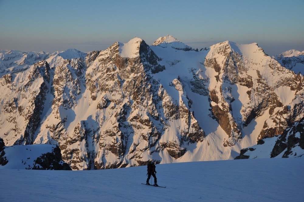 #6 Glacier de Sialouze : Les Boeufs rouges virent au orange Glacier de Sialouze : Les Boeufs rouges virent au orange