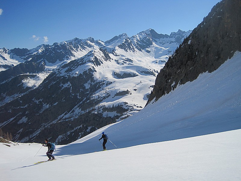 #7 descente : vers le lac Malinvern, toujours moquette descente : vers le lac Malinvern, toujours moquette