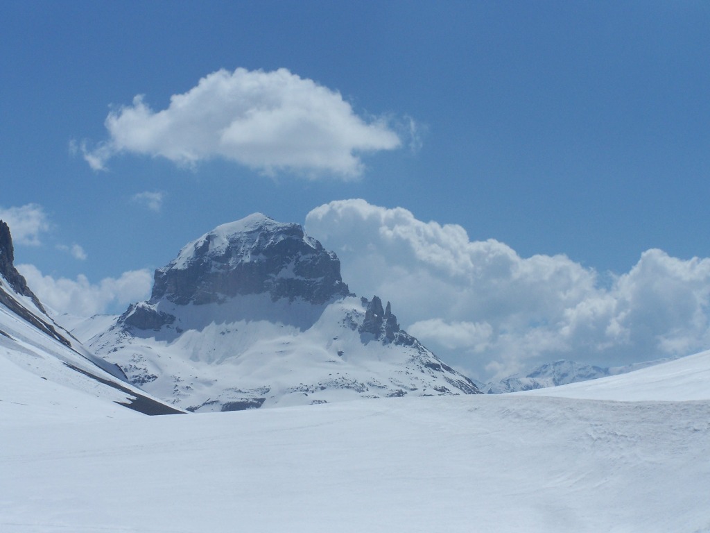 #7 Pte de la Réchasse : Pointes de Pierre Brune vue du col de la Vanoise. Pte de la Réchasse : Pointes de Pierre Brune vue du col de la Vanoise.