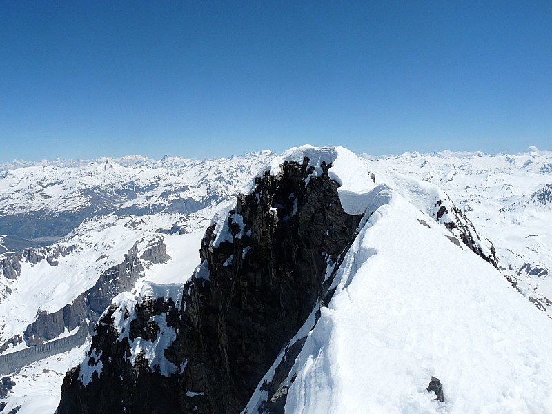 le sommet : Enfin le toit de la Savoie!