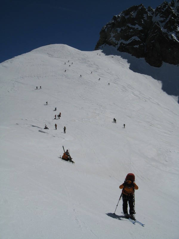 #12 Dôme des Glaciers : Vue vers le Dôme à 11h lors de la descente Dôme des Glaciers : Vue vers le Dôme à 11h lors de la descente