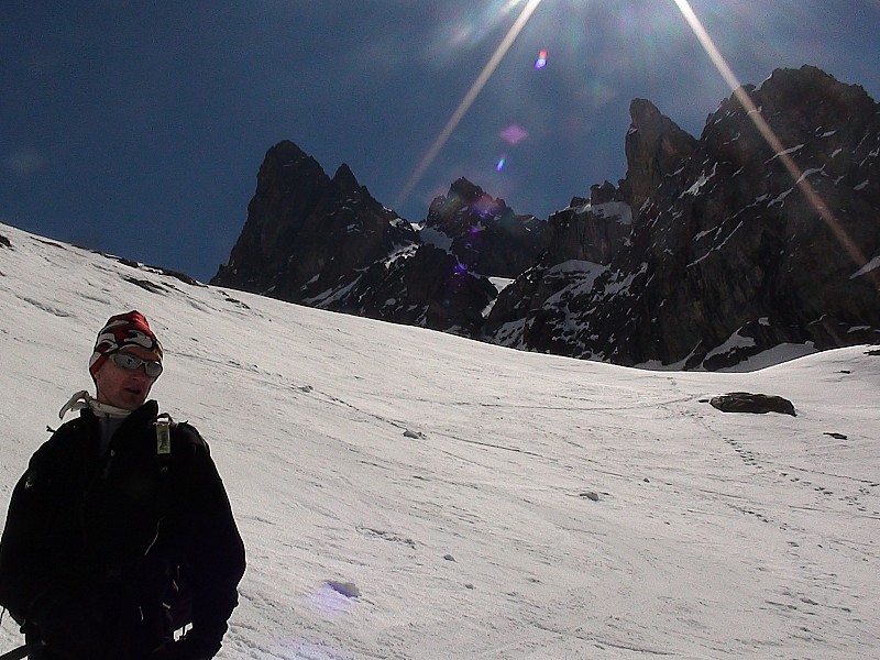 #16 Henri : devant le pic du Loup... Ahouuuuuuuuuu ! Henri : devant le pic du Loup... Ahouuuuuuuuuu !