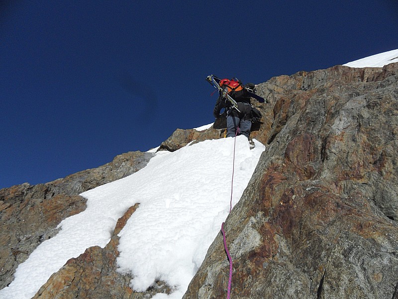 #5 Col des glaciers versant SW : Un peu d Col des glaciers versant SW : Un peu d'escalade dans le bas