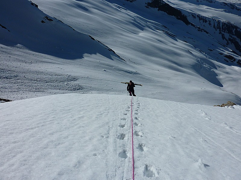 #3 Col des glaciers versant SW : Dans la pente de neige Col des glaciers versant SW : Dans la pente de neige