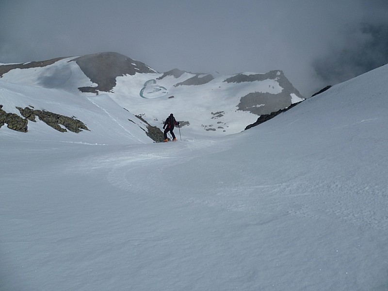 #7 Couloir de la Croix Pinelli : Début du couloir en bonnes conditions Couloir de la Croix Pinelli : Début du couloir en bonnes conditions