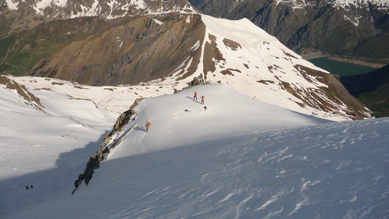 #6 enneigement : des aiguillettes depuis le glacier de la Cochette enneigement : des aiguillettes depuis le glacier de la Cochette
