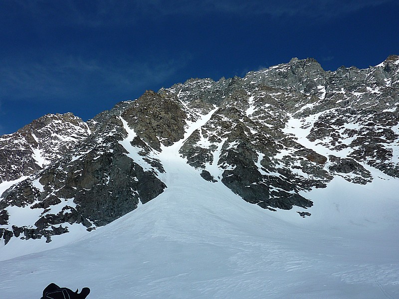 #12 Mt Vélan couloir septentrional : La partie inférieure du couloir Mt Vélan couloir septentrional : La partie inférieure du couloir