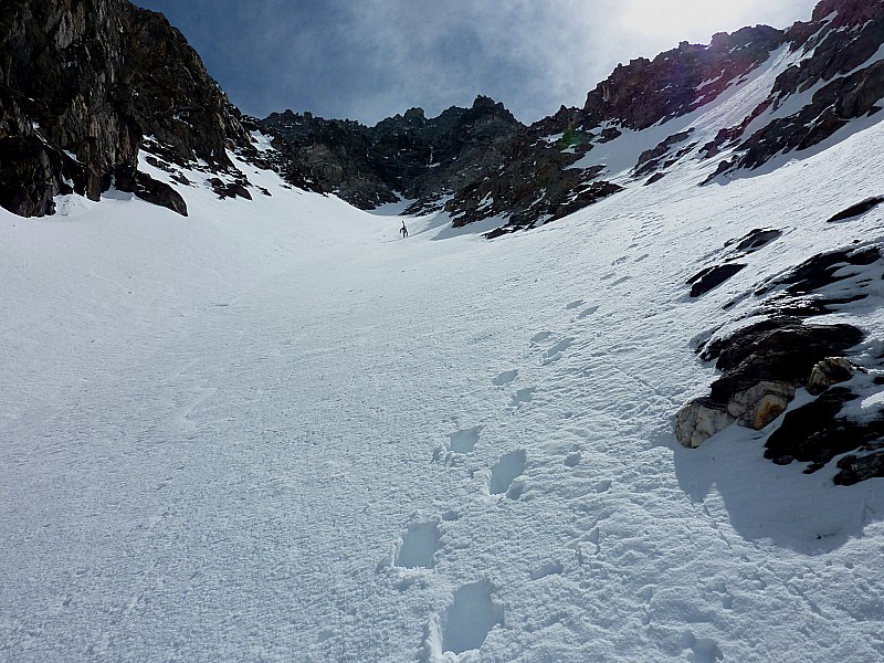 #6 Mt Vélan couloir septentrional : Partie médiane vue du bas Mt Vélan couloir septentrional : Partie médiane vue du bas