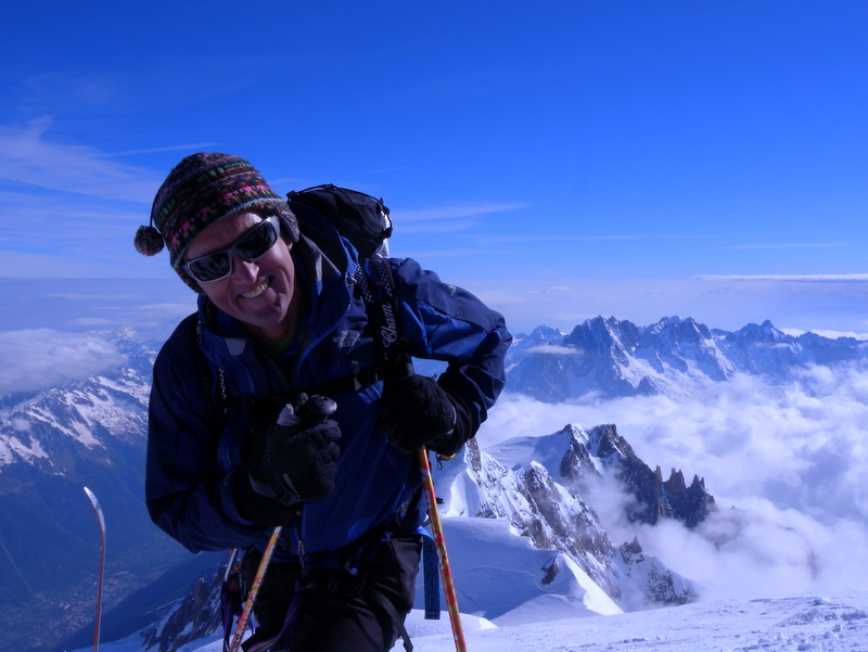 Heureux : Pour participer aux photos officielles des "summiter"; Un Totoff heureux d'en avoir enfin fini !