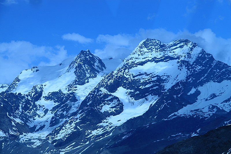 #7 Fletschhorn et Lagginhorn : Visiblement il y a peu de portage pour le Fletschhorn (et probablement encore moins pour le Weissmies) Fletschhorn et Lagginhorn : Visiblement il y a peu de portage pour le Fletschhorn (et probablement encore moins pour le Weissmies)