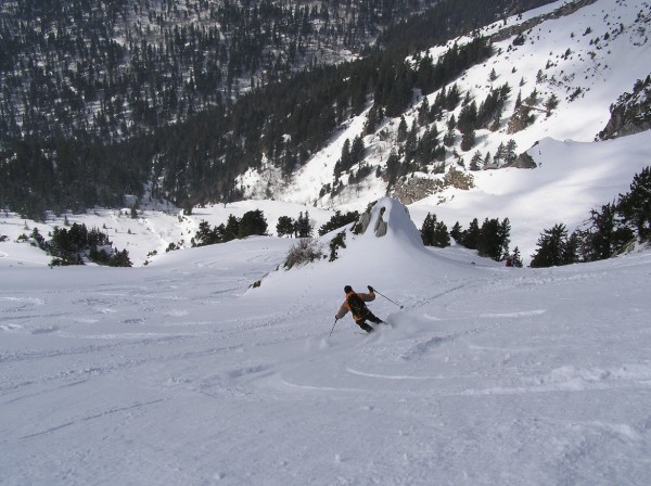 #4 Rob dans la seconde descente : Rob profite de la bonne poudre sous Bellefond Rob dans la seconde descente : Rob profite de la bonne poudre sous Bellefond