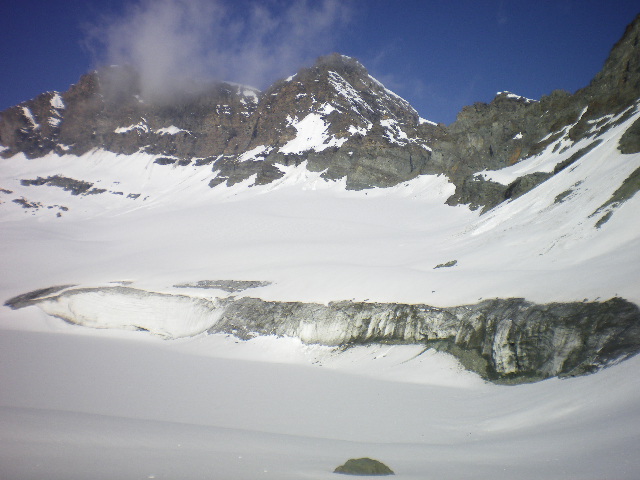 #2 au bout de la traversée : passage au-dessus du lac et du front glaciaire au bout de la traversée : passage au-dessus du lac et du front glaciaire