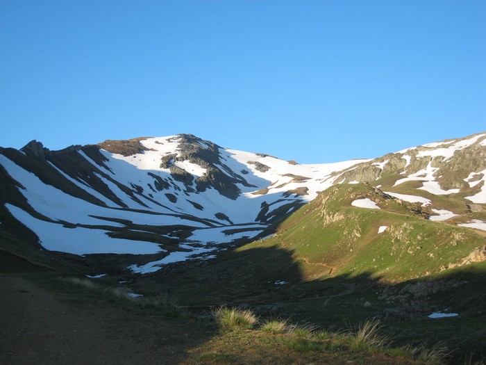#2 Première neige : Alt 2350 m Première neige : Alt 2350 m