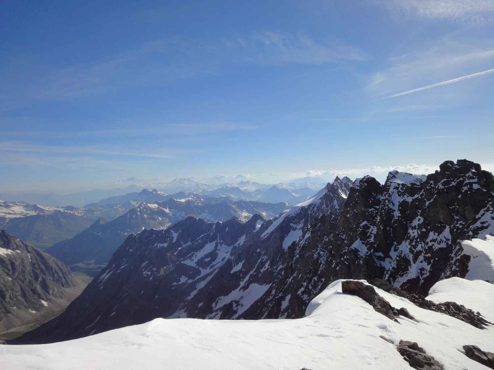 #5 Sommet : au nord Sommet : au nord