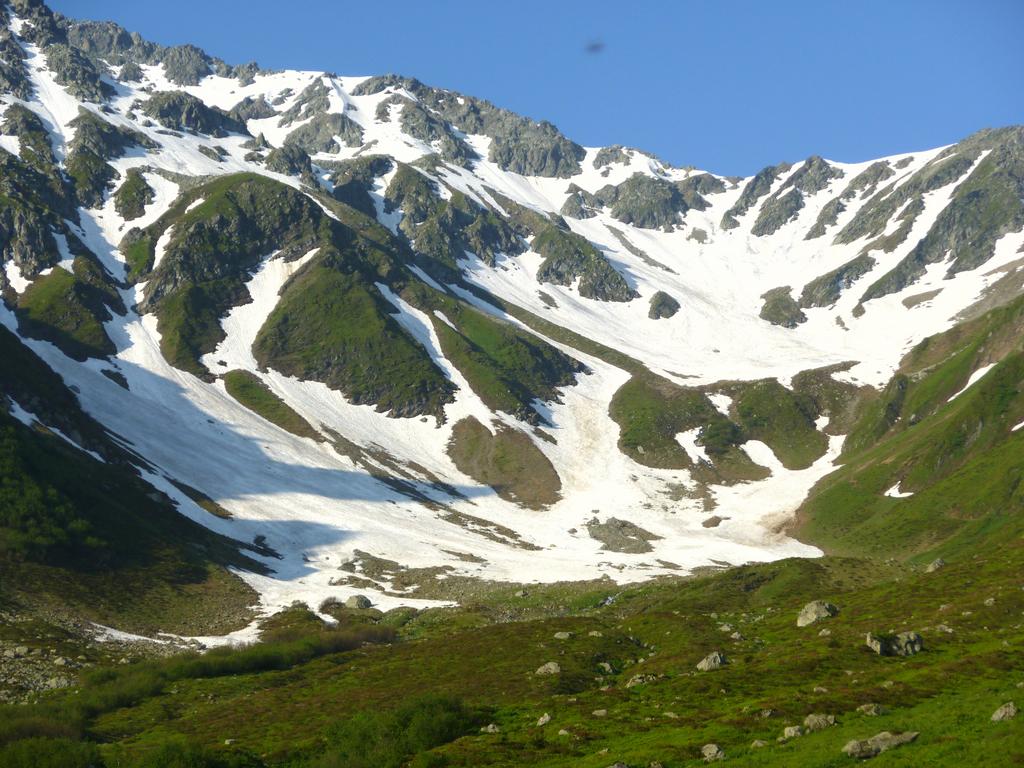 #1 vallon du Praz : Encore bien de la neige vallon du Praz : Encore bien de la neige