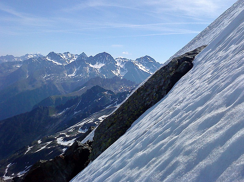 #3 dent du Pra : Belledonne qui prend ces quartiers d dent du Pra : Belledonne qui prend ces quartiers d'été