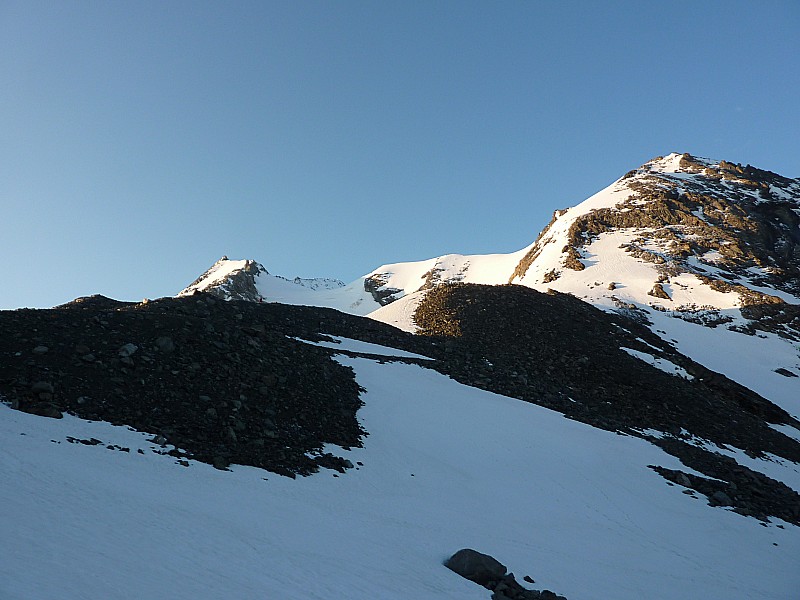 #4 Turia et Col des Roches : Sous le soleil matinal Turia et Col des Roches : Sous le soleil matinal