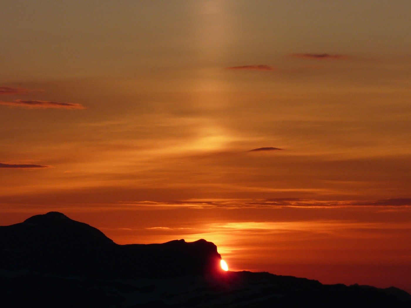 #1 Lever de soleil : depuis la Brèche Lever de soleil : depuis la Brèche