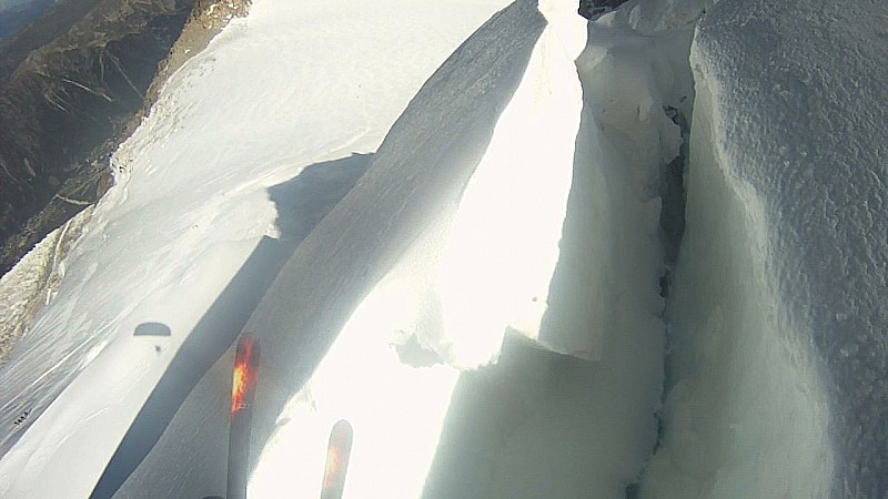 O les beaux séracs! : Après avoir posé les skis dans des endroits incongrus, parfois il vaut mieux pouvoir redécoller...