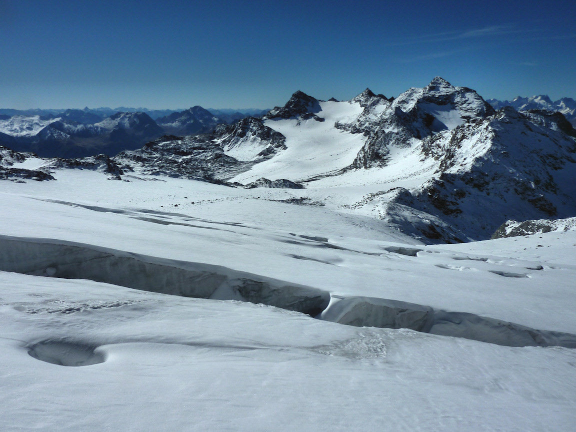 Vue vers le Sud : Pointe Rénod, Pointe du Bouchet