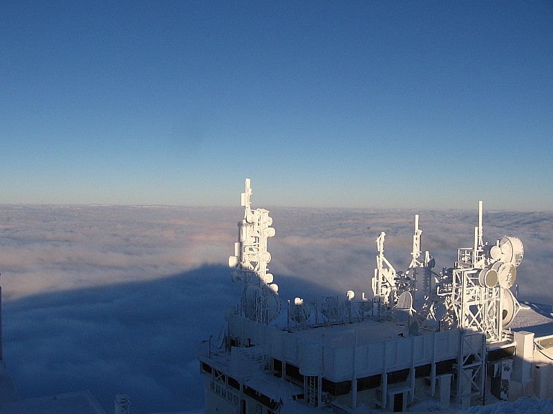 #3 Croix de Chamrousse : "Brokenisée", dommage que les nuages ne soient pas plus haut pour le coup Croix de Chamrousse : "Brokenisée", dommage que les nuages ne soient pas plus haut pour le coup