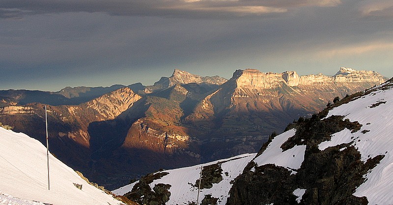 Soleil sur la Dent de Crolles