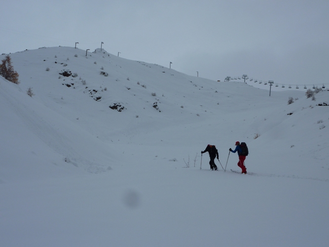 Puy St Vincent : En direction du sommet de la pendine, 70 cm de neige au sommet...