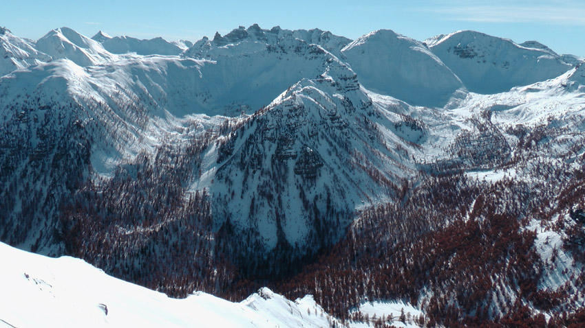#18 Vue du Sommet : Secteurs Sestrière: Croix Carlé, Tête Ronde, Tête de Sanguinière, et Gialorgue/Fort Carra Vue du Sommet : Secteurs Sestrière: Croix Carlé, Tête Ronde, Tête de Sanguinière, et Gialorgue/Fort Carra