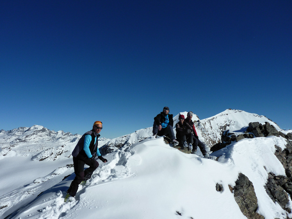 #9 La pause au sommet : L La pause au sommet : L'équipe du jour.