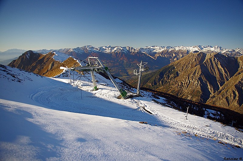 #2 arrivée du nouveau téléski de Crévoux arrivée du nouveau téléski de Crévoux