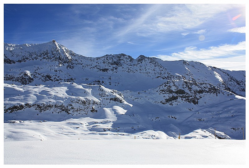 #3 Pic du Lac Blanc : Vue sur le Pic du Lac Blanc depuis 2700 Pic du Lac Blanc : Vue sur le Pic du Lac Blanc depuis 2700