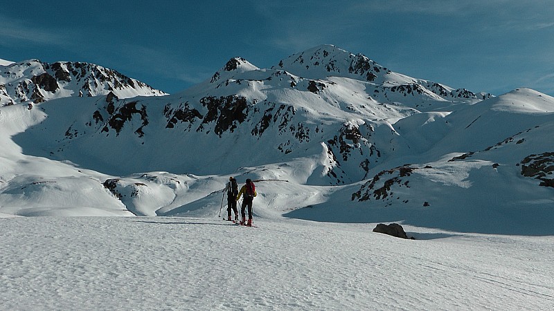 Mt Aiga, on se rapproche, vallon de Gorge Grosse