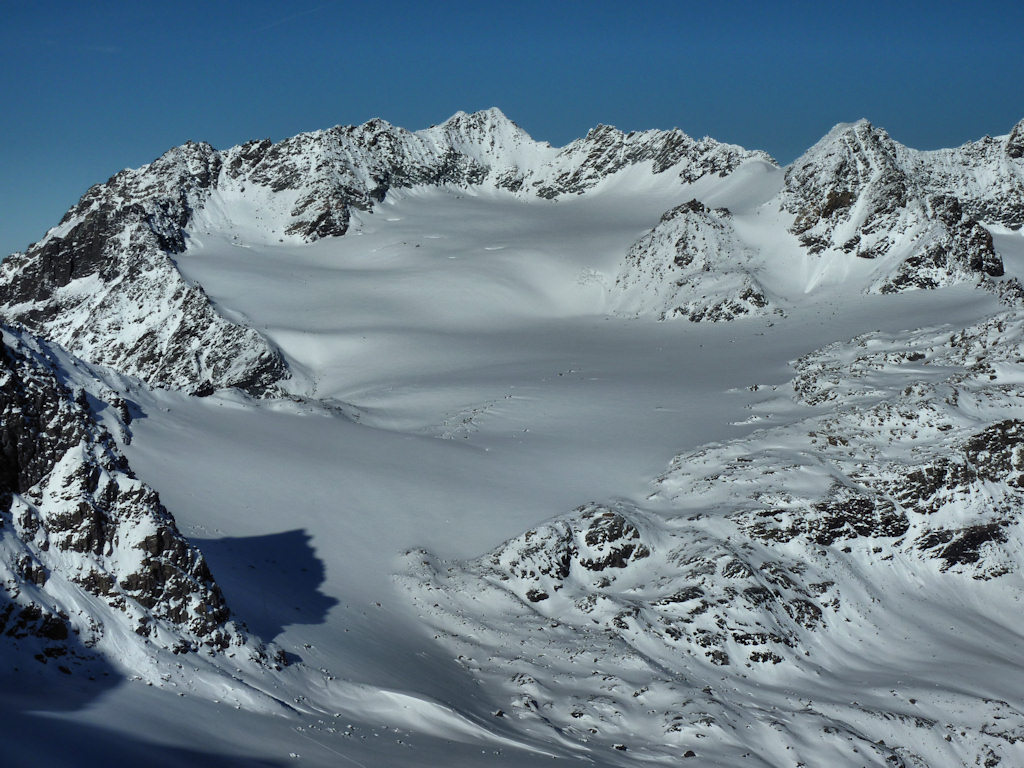 #11 Chavière, vue d Chavière, vue d'ensemble. : avec de gauche à droite, le Roc des St Pères, Péclet, Mont de Gébroulaz et Polset