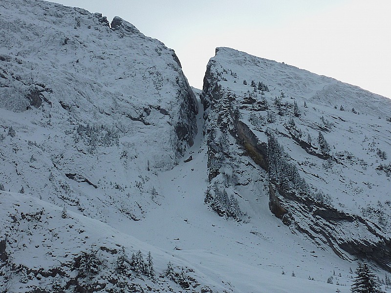 #1 le couloir aujourd le couloir aujourd'hui : Vu de loin , ça a l'air pas trop mal
