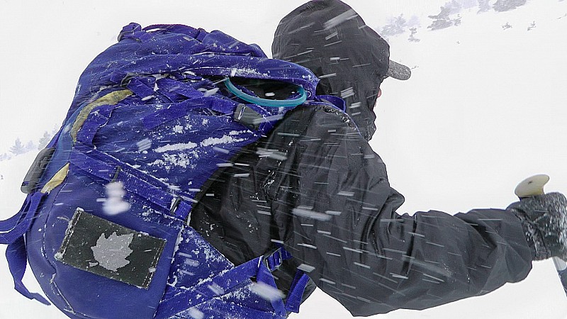 #8 Le neige et le froid nous giffle Le neige et le froid nous giffle