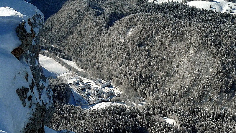 #6 Monastère vu du ciel Monastère vu du ciel