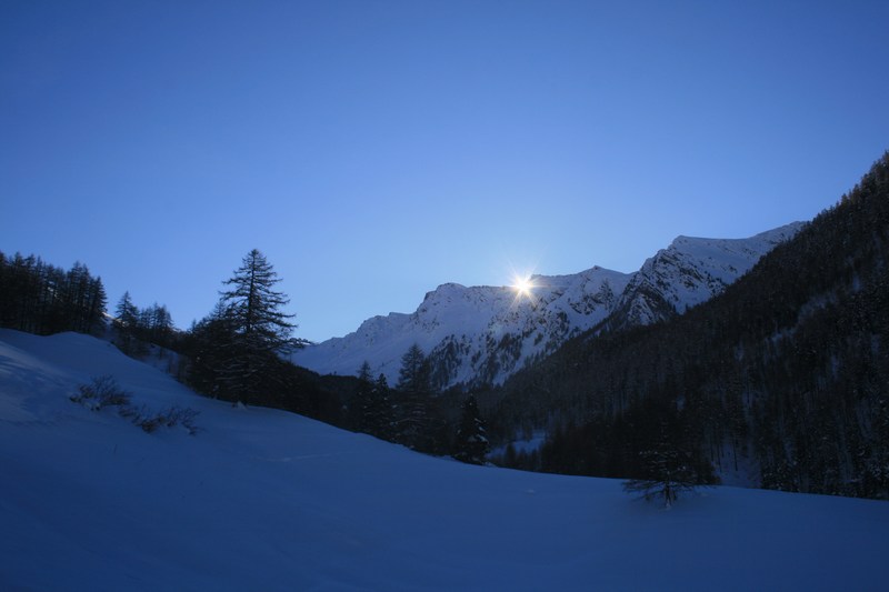#1 Crête de Batailler : le soleil joue à cache-cache Crête de Batailler : le soleil joue à cache-cache