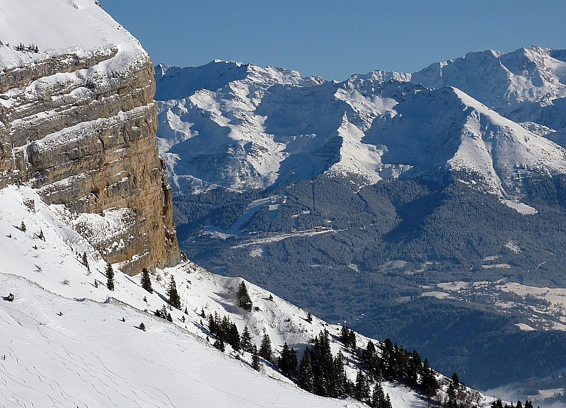 #13 dent de Crolles : la prairie bien trafollée dent de Crolles : la prairie bien trafollée