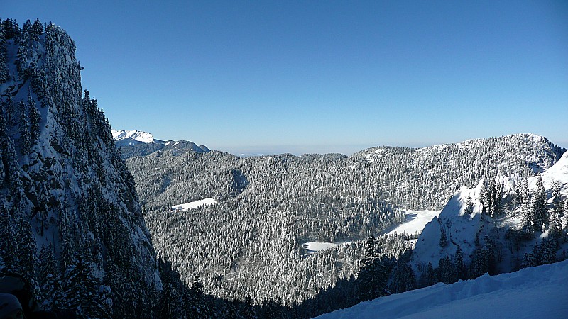 #5 Contraste : En face, la Grande Sure et le Habert de Billon en plein soleil Contraste : En face, la Grande Sure et le Habert de Billon en plein soleil