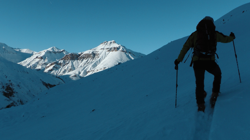 On repaute pour une remontée harassante pour rejoindre le vallon de l'Adret